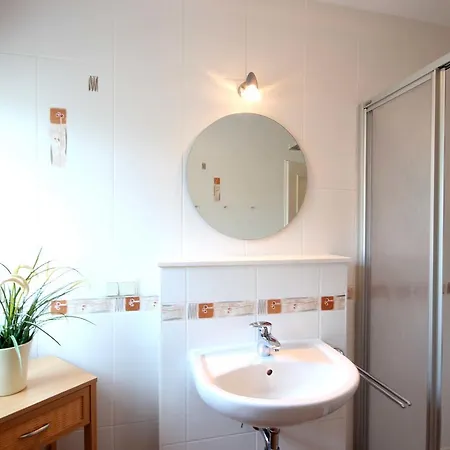 Haus Kranich By Rujana